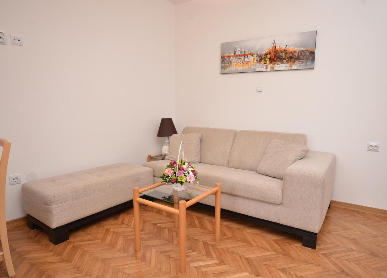 Apartments Petkovic Budva Bagian luar foto