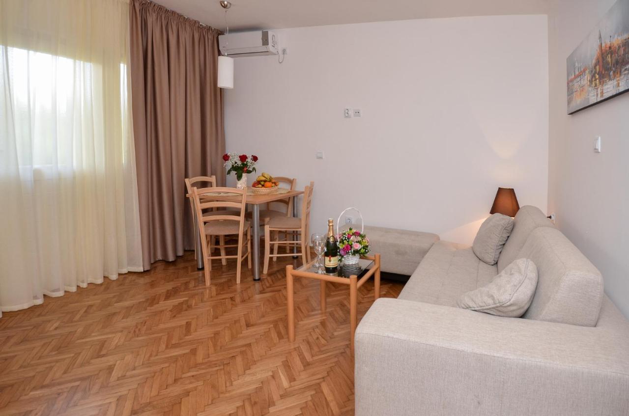 Apartments Petkovic Budva Bagian luar foto