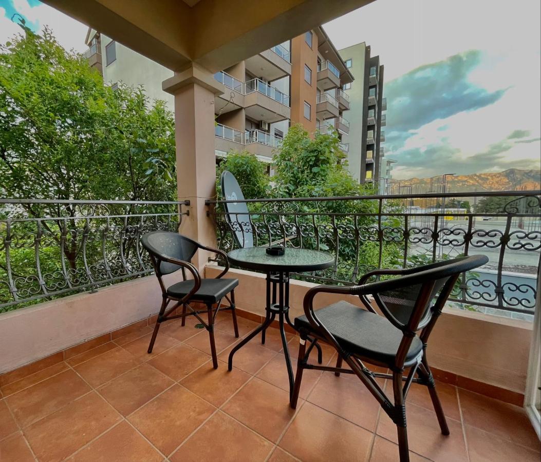 Apartments Petkovic Budva Bagian luar foto