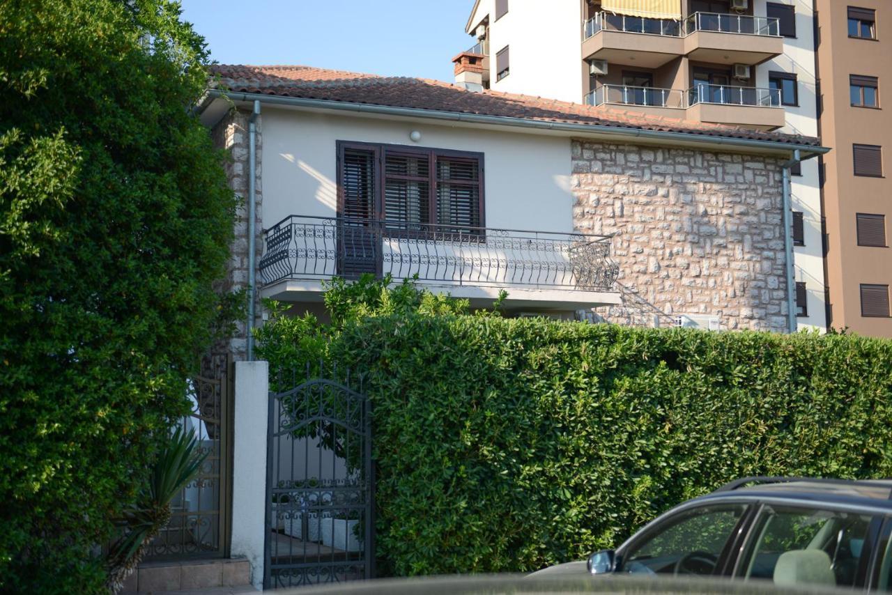 Apartments Petkovic Budva Bagian luar foto